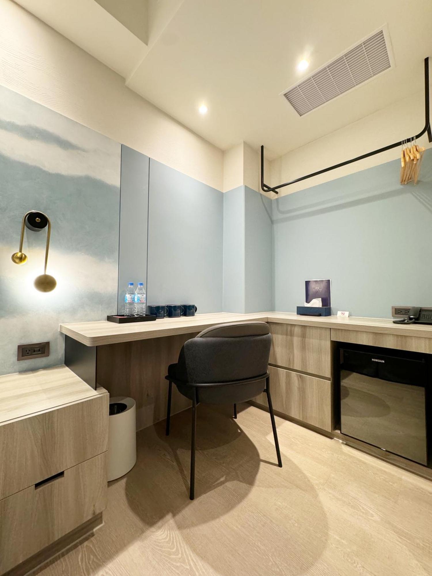 Joie De Inn Taichung Exterior foto